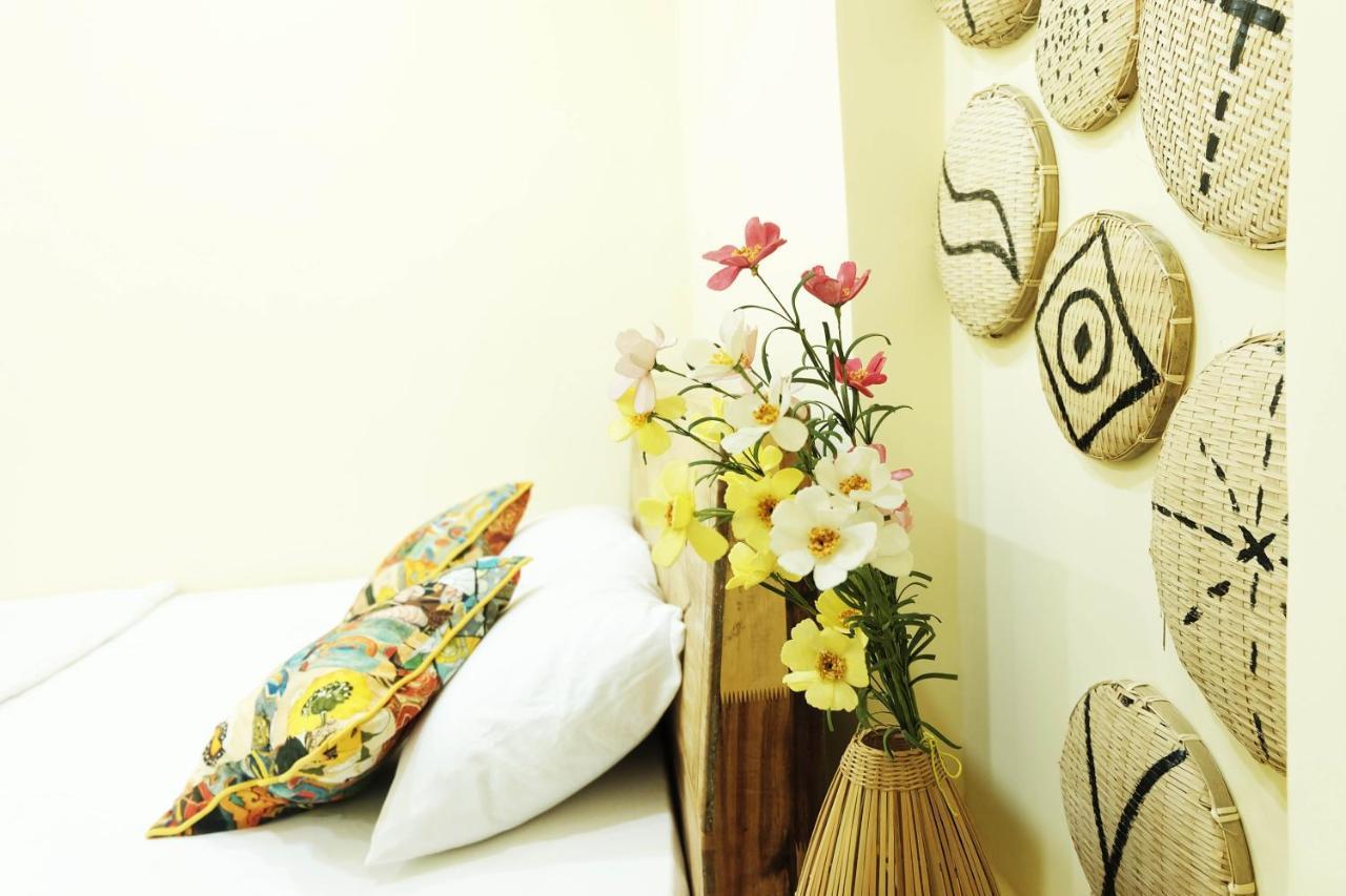 Saigon Old Town Homestay โฮจิมินห์ซิตี้ ภายนอก รูปภาพ