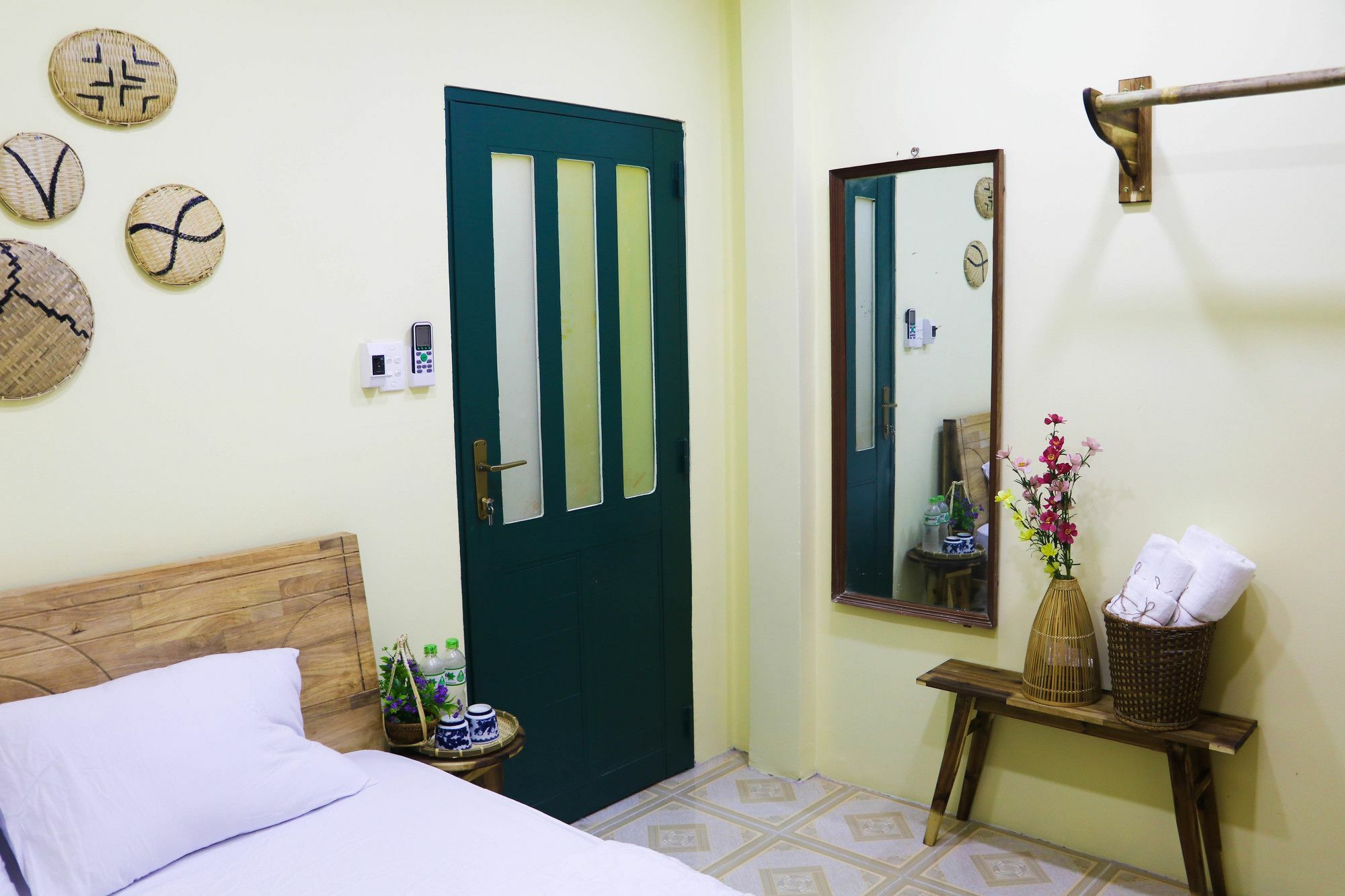 Saigon Old Town Homestay โฮจิมินห์ซิตี้ ภายนอก รูปภาพ